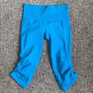 Lululemon In The Flow crop 6